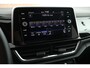 Volkswagen T-Roc 1.5 TSI 150pk DSG R-Line Business+ Trekhaak Camera Keyless LED Stoelverwarming Virtual Cockpit Navigatie