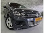 Volkswagen Touareg 3.0 TSI Hybrid Highline *NL AUTO*1e eig*!