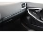 Volvo V40 Cross Country T3 AUT. POLAR+ LUXURY -PANO.DAK|HARMAN/KARDON|LEDER|CAMERA|KEYLESS|PARK.PILOT|STANDKACHEL|TREKHAAK|17"