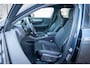 Volvo EX40 Single Motor Ext. Range Ultra Black Edition 82 kWh | Adaptieve Cruise Control | Schuif -/ Kanteldak | Elektr. Verstelbare Stoelen | 360 Camera | Getint Glas | 20 Inch | Harman Kardon Audio | Stoel + Stuurverwarming |