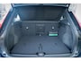 Volvo EX40 Single Motor Ext. Range Ultra Black Edition 82 kWh | Adaptieve Cruise Control | Schuif -/ Kanteldak | Elektr. Verstelbare Stoelen | 360 Camera | Getint Glas | 20 Inch | Harman Kardon Audio | Stoel + Stuurverwarming |
