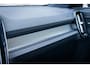 Volvo EX40 Single Motor Ext. Range Ultra Black Edition 82 kWh | Adaptieve Cruise Control | Schuif -/ Kanteldak | Elektr. Verstelbare Stoelen | 360 Camera | Getint Glas | 20 Inch | Harman Kardon Audio | Stoel + Stuurverwarming |