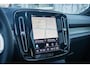 Volvo EX40 Single Motor Ext. Range Ultra Black Edition 82 kWh | Adaptieve Cruise Control | Schuif -/ Kanteldak | Elektr. Verstelbare Stoelen | 360 Camera | Getint Glas | 20 Inch | Harman Kardon Audio | Stoel + Stuurverwarming |