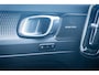 Volvo EX40 Single Motor Ext. Range Ultra Black Edition 82 kWh | Adaptieve Cruise Control | Schuif -/ Kanteldak | Elektr. Verstelbare Stoelen | 360 Camera | Getint Glas | 20 Inch | Harman Kardon Audio | Stoel + Stuurverwarming |