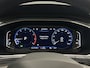Volkswagen T-Roc 1.5 TSI Style Business+ PANO CARPLAY ADAPTIEF CRUISE 35000 KM.