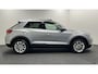 Volkswagen T-Roc 1.5 TSI Style Business+ PANO CARPLAY ADAPTIEF CRUISE 35000 KM.