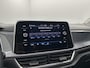 Volkswagen T-Roc 1.5 TSI Style Business+ PANO CARPLAY ADAPTIEF CRUISE 35000 KM.
