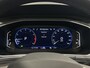 Volkswagen T-Roc 1.5 TSI Style Business+ PANO CARPLAY ADAPTIEF CRUISE 35000 KM.