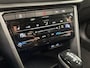 Volkswagen T-Roc 1.5 TSI Style Business+ PANO CARPLAY ADAPTIEF CRUISE 35000 KM.