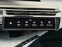 Peugeot E-3008 Launch Edition 325 Dual Motor 73 kWh | Adaptive Cruise Control | Schuif/Kanteldak | Focal Soundsystem | Camera | Navigatie | Stoel/Stuurverwarming