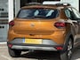 Dacia Sandero Stepway 1.0 TCe 90 Comfort | Trekhaak | NAP | Achteruitrijcamera | Climate Control | LED | DAB |