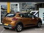 Dacia Sandero Stepway 1.0 TCe 90 Comfort | Trekhaak | NAP | Achteruitrijcamera | Climate Control | LED | DAB |