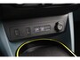 Fiat Grande Panda 1.2 Hybrid 110PK AUTOMAAT ICON | PACK STYLE: 16" LICHTMETALEN VELGEN HOOGGLANS ZWART, DAKRAILS ZWART, EXTRA GETINTE ACHTERRUITEN, IN HOOGTE VERSTELBARE PASSAGIERSSTOEL, MIDDENARMSTEUN, STYLE VOOR EN ACHTERBUMPER, STYLE DASHBOARD) | CRUISE CONTROL | DAB+ RADIO | APPLE CARPLAY/ANDROID AUTO |