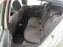 Opel Corsa Favourite 1.4 ECOTEC 90pk | ALL SEASON BANDEN | APPLE CARPLAY / ANDROID AUTO | CRUISE CONTROL | AUTOM. VERLICHTING | ISOFIX |