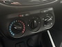 Opel Corsa Favourite 1.4 ECOTEC 90pk | ALL SEASON BANDEN | APPLE CARPLAY / ANDROID AUTO | CRUISE CONTROL | AUTOM. VERLICHTING | ISOFIX |