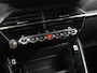 Peugeot e-208 EV Allure 51 kWh 156PK | 1ste eigenaar | AppleCarplay/AndroidAuto | FULL LED | Lederen Stuurwiel | Climate Control | Cruise Control | Isofix | Privacy Glass | Parkeersensoren |