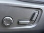 Volvo XC40 2.0 B4 Plus Dark Elektr. stoelverstelling / Harman Kardon Audio / Trekhaak/ Keyless Drive / Verw. voorruit / Stoel- en stuurverw. / Adapt. Cruise / BLIS