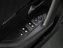 Peugeot e-2008 EV Business 54 kWh 156PK | 1ste eigenaar | AppleCarPlay/AndroidAuto | Climate Control | Cruise Control | Camera | LED | Navigatie | Parkeersensoren | Privacy Glass | Isofix |