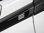 Peugeot e-2008 EV Business 54 kWh 156PK | 1ste eigenaar | AppleCarPlay/AndroidAuto | Climate Control | Cruise Control | Camera | LED | Navigatie | Parkeersensoren | Privacy Glass | Isofix |