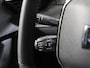 Peugeot e-2008 EV Business 54 kWh 156PK | 1ste eigenaar | AppleCarPlay/AndroidAuto | Climate Control | Cruise Control | Camera | LED | Navigatie | Parkeersensoren | Privacy Glass | Isofix |