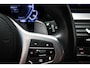 BMW 5-Serie Touring 530e xDrive M-Sport | LEDER | STOELVERWARMING | TREKHAAK | 19"