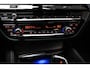 BMW 5-Serie Touring 530e xDrive M-Sport | LEDER | STOELVERWARMING | TREKHAAK | 19"