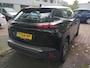 Peugeot 2008 1.2 PureTech 100pk Active | Navigatie | Camera | Trekhaak | Nieuw model | Apple carplay | NL auto | 1e Eigenaar |