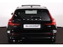 Volvo V60 T8 Recharge AWD Plus Dark - Panorama/schuifdak - IntelliSafe Assist & Surround - 360º Camera - Harman/Kardon audio - Verwarmde voorstoelen, stuur & achterbank - Parkeersensoren voor & achter - Elektr. bedienb. voorstoelen met geheugen - Head up display - Extra getint glas - Inklapbare trekhaak - 18' LMV