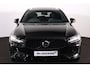 Volvo V60 T8 Recharge AWD Plus Dark - Panorama/schuifdak - IntelliSafe Assist & Surround - 360º Camera - Harman/Kardon audio - Verwarmde voorstoelen, stuur & achterbank - Parkeersensoren voor & achter - Elektr. bedienb. voorstoelen met geheugen - Head up display - Extra getint glas - Inklapbare trekhaak - 18' LMV