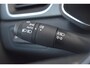 Renault Captur 1.8 E-Tech full hybrid 160 techno | Climate Control | Adaptive Cruise Control | Trekhaak | Stoel- en Stuurverwarming | Achteruitrijcamera | Navigatie | Apple Carplay/ Android Auto |