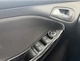 Ford Focus Wagon 1.0 Titanium I Navigatie I Trekhaak I Airco I