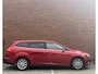 Ford Focus Wagon 1.0 Titanium I Navigatie I Trekhaak I Airco I