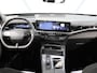 Opel Grandland Electric Business Edition 73 kWh 214PK | AGR-stoelen | Adaptieve Cruise Control | 360° Camera | Elektrische achterklep | FOCAL soundsystem | Warmtepomp | Head-up | Panorama dak |