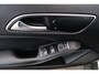 Mercedes-Benz GLA 180 Ambition Pano Trekhaak Cam PDC Navi Airco
