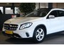 Mercedes-Benz GLA 180 Ambition Pano Trekhaak Cam PDC Navi Airco