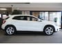 Mercedes-Benz GLA 180 Ambition Pano Trekhaak Cam PDC Navi Airco