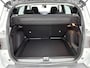 Opel Frontera EV Electric GS 44 kWh 113 pk | Navigatie | Achteruitrijcamera | Parkeersensoren Voor en Achter | Voorstoelen Verwarmd | Luxe Stoffen Bekleding | LED Koplampen | Dodehoek Detectie | 17" Lichtmetalen Velgen | Apple Carplay/Android Auto |