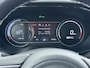 Kia Niro EV e-Niro DynamicLine 64kWh 204PK Warmtepomp SOH 98% Camera Adap.Cruise Stoel+Stuurverwarming Navi Ecc Apple Carplay Android Auto Pdc Isofix Lane Assist VESS Regen-Lichtsensor 1e Eigenaar Origineel Nederlandse Auto
