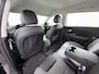 Kia Niro EV e-Niro DynamicLine 64kWh 204PK Warmtepomp SOH 98% Camera Adap.Cruise Stoel+Stuurverwarming Navi Ecc Apple Carplay Android Auto Pdc Isofix Lane Assist VESS Regen-Lichtsensor 1e Eigenaar Origineel Nederlandse Auto
