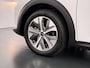 Kia Niro EV e-Niro DynamicLine 64kWh 204PK Warmtepomp SOH 98% Camera Adap.Cruise Stoel+Stuurverwarming Navi Ecc Apple Carplay Android Auto Pdc Isofix Lane Assist VESS Regen-Lichtsensor 1e Eigenaar Origineel Nederlandse Auto