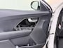 Kia Niro EV e-Niro DynamicLine 64kWh 204PK Warmtepomp SOH 98% Camera Adap.Cruise Stoel+Stuurverwarming Navi Ecc Apple Carplay Android Auto Pdc Isofix Lane Assist VESS Regen-Lichtsensor 1e Eigenaar Origineel Nederlandse Auto
