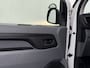 Opel Vivaro 2.0CDTI 123PK Euro 6 L2H1 3-Persoons Imperiaal Trekhaak 360°Camera Navi Apple Carplay Android Auto Airco Cruise Control Betonplex Vloer Kasteninbouw Wandbetimmering 2.500KG Trekgewicht 1e Eigenaar
