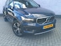 Volvo XC40 1.5 T5 Twin Engine Inscription | Plug-in Hybrid (PHEV) | Trekhaak | Harman Kardon Audio | Achteruitrijcamera | Parkeersensoren | Lederen Bekleding | Elektrische Achterklep | Stoelverwarming | Alarm | LED Koplampen Adaptief | Cruise Control Adaptief | BLIS | Navigatie | Apple Carplay | Android Auto