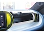 Fiat Grande Panda LA PRIMA 11 kW 44 kWh | WINTER PACK: (VERWARMBARE VOORSTOELEN, VERWARMBAAR STUURWIEL, VERWARMBARE VOORRUIT) | 17" LICHTMETALEN VELGEN "GLOSSY BLACK" | ELEKTRISCH INKLAPBARE BUITENSPIEGELS | MIDDENARMSTEUN VOOR | NAVIGATIE | DRAADLOZE TELEFOONLADER | ACHTERUITRIJ CAMERA MET DYNAMISCHE HULPLIJNEN | REGENSENSOR | CLIMATE CONTROL | DAB+ RADIO | DRAADLOZE APPLE CARPLAY/ANDROID AUTO |