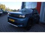 Fiat Grande Panda LA PRIMA 11 kW 44 kWh | WINTER PACK: (VERWARMBARE VOORSTOELEN, VERWARMBAAR STUURWIEL, VERWARMBARE VOORRUIT) | 17" LICHTMETALEN VELGEN "GLOSSY BLACK" | ELEKTRISCH INKLAPBARE BUITENSPIEGELS | MIDDENARMSTEUN VOOR | NAVIGATIE | DRAADLOZE TELEFOONLADER | ACHTERUITRIJ CAMERA MET DYNAMISCHE HULPLIJNEN | REGENSENSOR | CLIMATE CONTROL | DAB+ RADIO | DRAADLOZE APPLE CARPLAY/ANDROID AUTO |