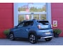 Fiat Grande Panda LA PRIMA 11 kW 44 kWh | WINTER PACK: (VERWARMBARE VOORSTOELEN, VERWARMBAAR STUURWIEL, VERWARMBARE VOORRUIT) | 17" LICHTMETALEN VELGEN "GLOSSY BLACK" | ELEKTRISCH INKLAPBARE BUITENSPIEGELS | MIDDENARMSTEUN VOOR | NAVIGATIE | DRAADLOZE TELEFOONLADER | ACHTERUITRIJ CAMERA MET DYNAMISCHE HULPLIJNEN | REGENSENSOR | CLIMATE CONTROL | DAB+ RADIO | DRAADLOZE APPLE CARPLAY/ANDROID AUTO |