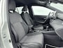 Toyota Corolla Touring Sports Hybrid 140 Dynamic | Apple Carplay / Android Auto | Stoelverwarming | Parkeersensoren voor/achter | Adaptive Cruise | Keyless | Clima | Camera | Full LED | 17 inch