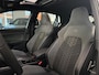 Volkswagen Golf 1.5 eTSI R-Line / Pano / Camera / CarPlay /