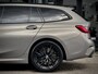 BMW 3-Serie Touring M340i ACTIE!BETAAL NU 50% 19950 DE REST IN 2JR RENTEVRIJ LENEN