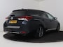 Toyota Auris Touring Sports 1.8 Hybrid Lease pro Leder Panoramadak | NL dealeronderhouden |